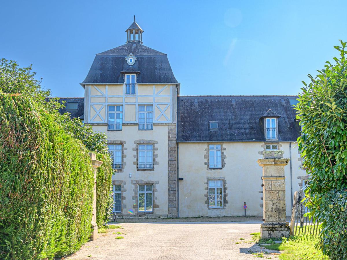 Apartment Chateau De Kergonano-10 By Interhome Баден Екстер'єр фото